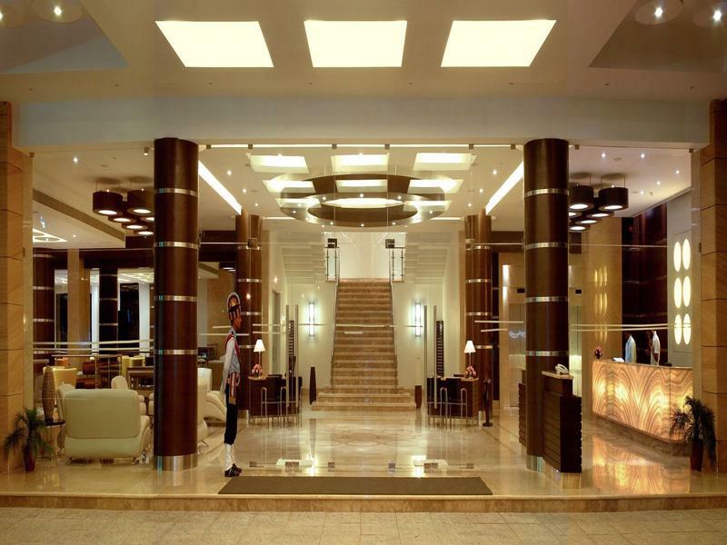Trinity Hotel Bengaluru Εξωτερικό φωτογραφία